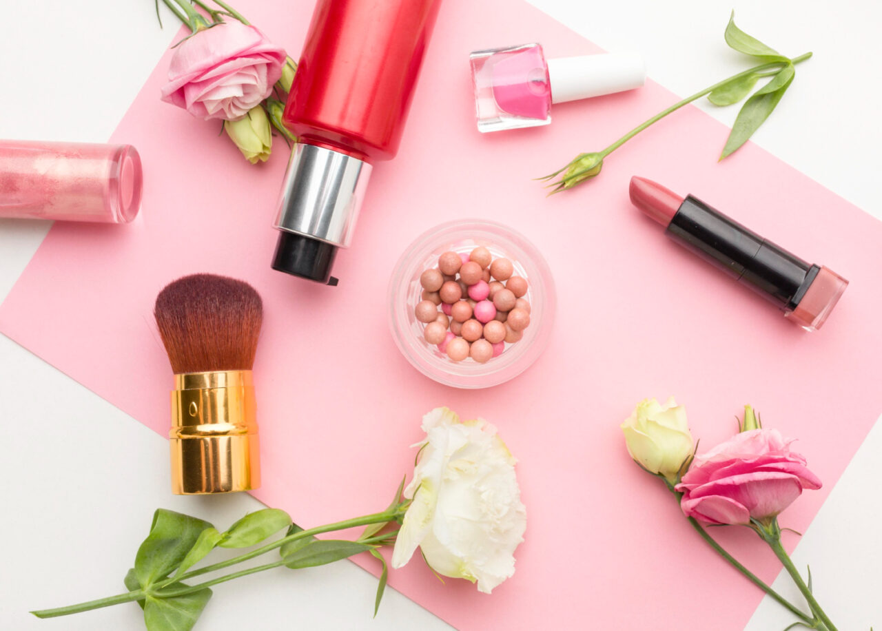 Smink, hajformázó, körömlakk: a fesztivál ma már beauty esemény is